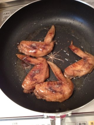 平底锅烤翅的做法步骤：5