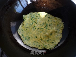 快手早餐——韭菜蛋饼的做法步骤：7