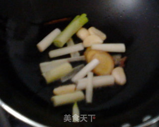 红烧版糖醋带鱼的做法步骤：4