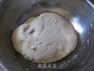 蜜三刀的做法步骤：1