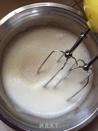 6寸戚风蛋糕的做法步骤：10