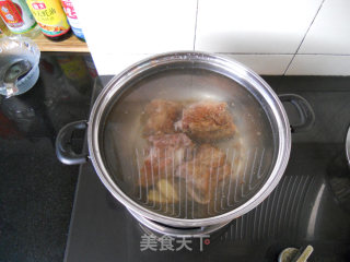 水东芥菜煲烧猪骨的做法步骤：2