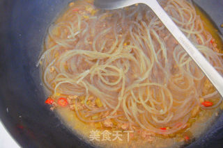 酸辣水晶粉---奇思秒想的作品的做法步骤：8