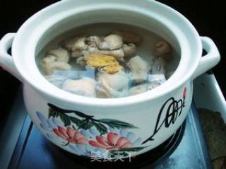 冬瓜薏米老鸭汤——汤鲜味醇、老少皆宜的做法步骤：3