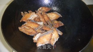 芝麻香酥带鱼的做法步骤：8