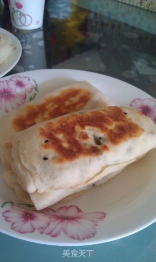 牛肉黑芝麻千层饼的做法步骤：9