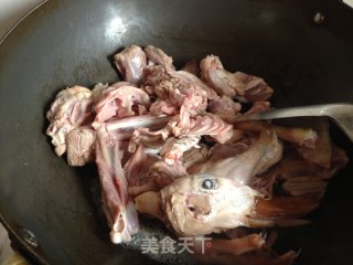 润秋燥——酸菜老鸭汤的做法步骤：3