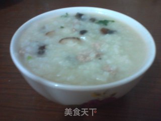 皮蛋瘦肉香菇粥的做法步骤：8