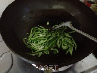 清炒藕丝的做法步骤：4