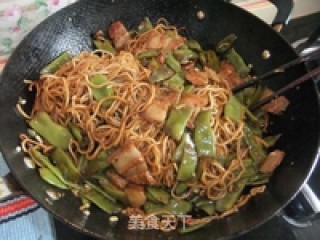 酱香豆角焖面的做法步骤：10