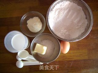 奶香土司的做法步骤：1