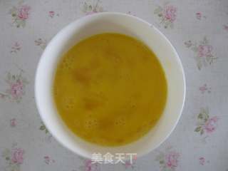 毛豆炒鸡蛋的做法步骤：3