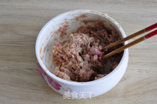 油豆腐塞肉的做法步骤：2