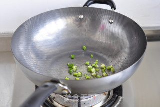 油豆腐塞肉的做法步骤：7