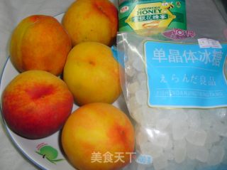 黄桃罐头的做法步骤：1