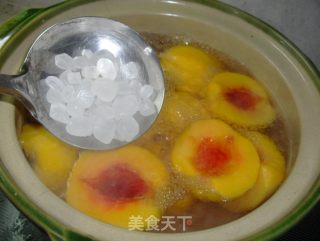 黄桃罐头的做法步骤：5