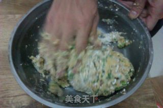 特色小吃——虾饼的做法步骤：3