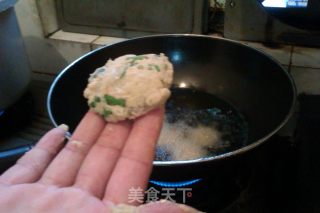 特色小吃——虾饼的做法步骤：6
