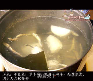 简单的《韩式八珍豆腐锅》的做法步骤：1