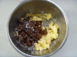 西梅黑糖蛋糕的做法步骤：1
