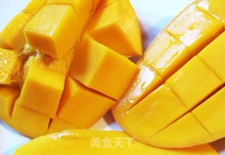 芒果冰沙的做法步骤：2