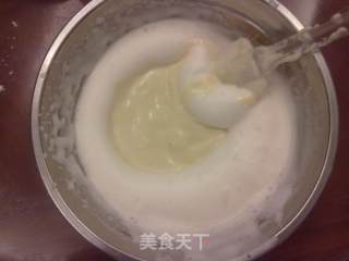 草莓酱夹心蛋糕的做法步骤：8