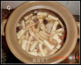 排骨炖竹笋的做法步骤：9