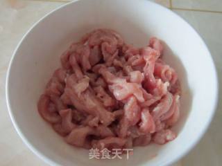 子姜炒肉丝的做法步骤：3