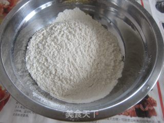 一份甜のの滴营养早餐《甜煎饼》的做法步骤：1