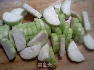 丝瓜滑蛋的做法步骤：2