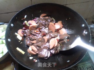 香香辣辣的享受-----家庭自制简易毛血旺的做法步骤：10