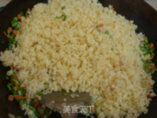 豆角炒饭的做法步骤：10