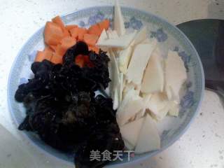 家常红烧肉的做法步骤：2