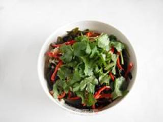超廉价的营养素菜----【蒜香拌海带】的做法步骤：6