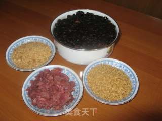 老妈牛肉辣酱的做法步骤：2