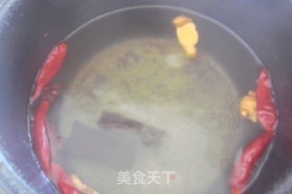 卤鸡爪---停不下来的小吃的做法步骤：8