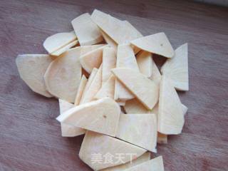 红薯片汤的做法步骤：2