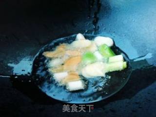 祛风湿食疗——木瓜鳝鱼的做法步骤：2