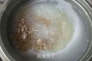咸蛋肉糜粥的做法步骤：6