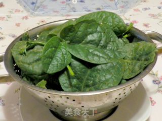 火腿潺菜汤的做法步骤：1