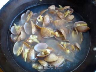【原汁黄蚬子】贝类海鲜去沙妙招！的做法步骤：3