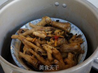 豉汁凤爪的做法步骤：10