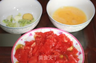 基础菜-----番茄炒蛋的做法步骤：2