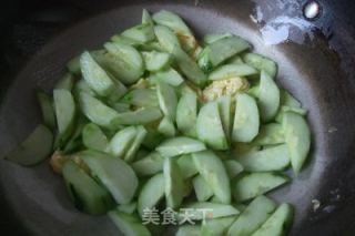 鸡蛋炒黄瓜的做法步骤：6