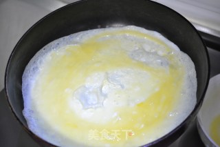 快手早餐-【芝士鸡蛋卷】的做法步骤：4