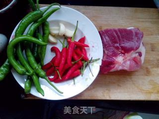 蒜辣小炒肉的做法步骤：1