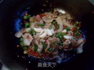 蒜辣小炒肉的做法步骤：6