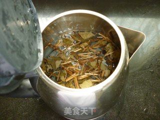 清热解毒的鱼腥草茶的做法步骤：5