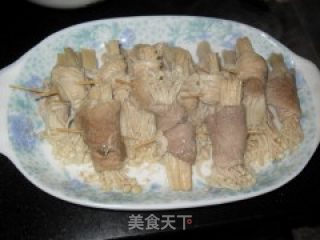 瘦肉金针菇卷的做法步骤：6