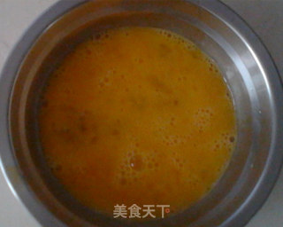 蛋炒饭的做法步骤：1